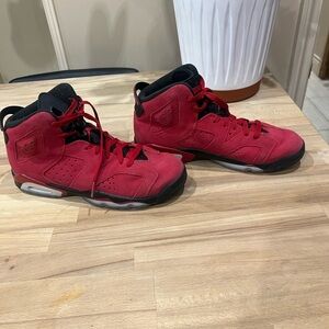 AIR JORDAN 6 RETRO 'TORO BRAVO size 7Y